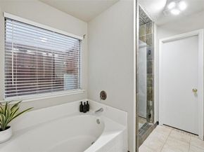 2832  Grandview Drive , Grand Prairie Texas 75052