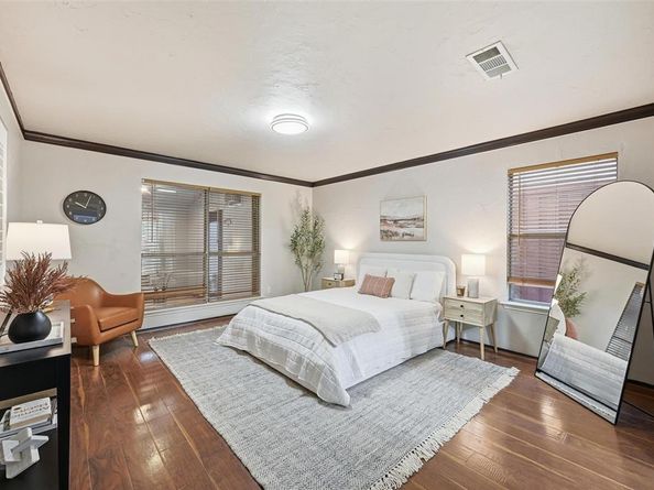 2832  Grandview Drive , Grand Prairie Texas 75052