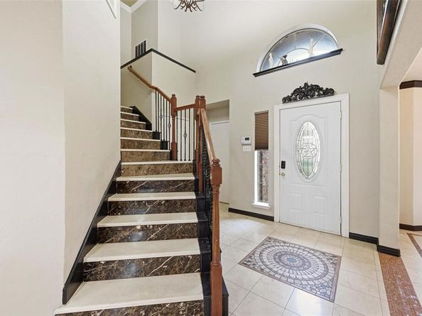 2832  Grandview Drive , Grand Prairie Texas 75052