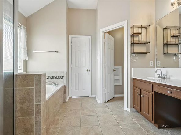 5780  Fawn Court , Haltom City Texas 76137