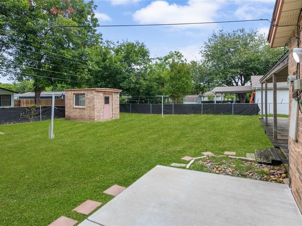 5229  Ira Street N, Haltom City Texas 76117