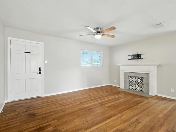 2020  Balsam Street , Fort Worth Texas 76111