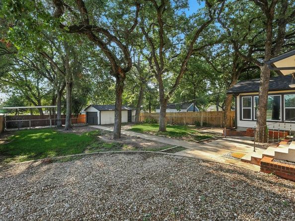 2020  Balsam Street , Fort Worth Texas 76111