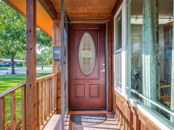 1027  Stanley Street , Denton Texas 76201