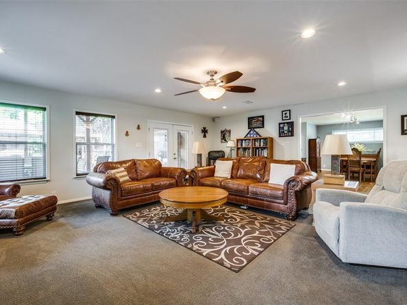 1027  Stanley Street , Denton Texas 76201