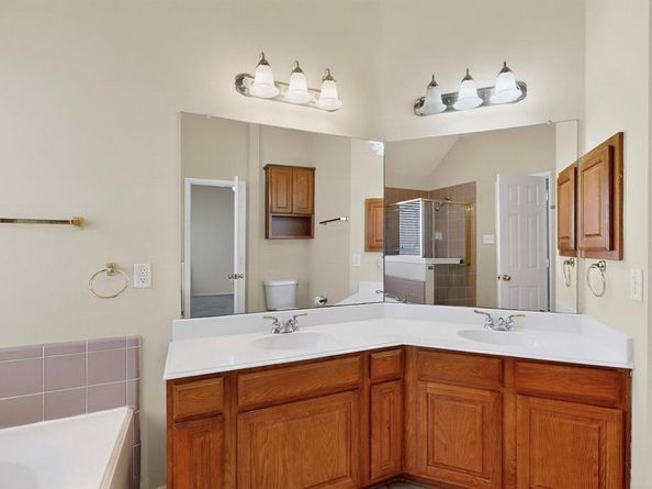 9229  Azinger Drive , Plano Texas 75025