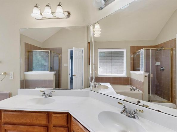 9229  Azinger Drive , Plano Texas 75025