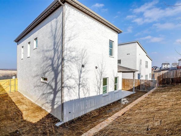 9077  Quarry Hill Court , Fort Worth Texas 76179