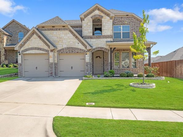315  Hudson Court , Kennedale Texas 76060