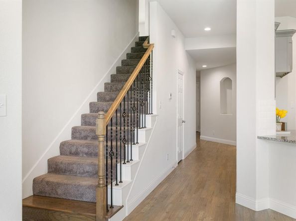 315  Hudson Court , Kennedale Texas 76060