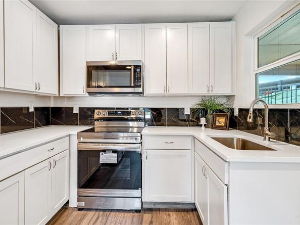 1608  Wynn Terrace , Arlington Texas 76010