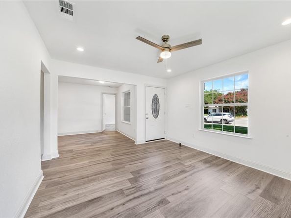 1608  Wynn Terrace , Arlington Texas 76010