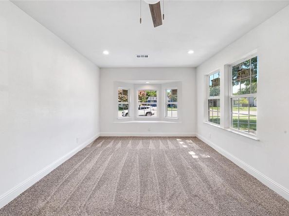 1608  Wynn Terrace , Arlington Texas 76010