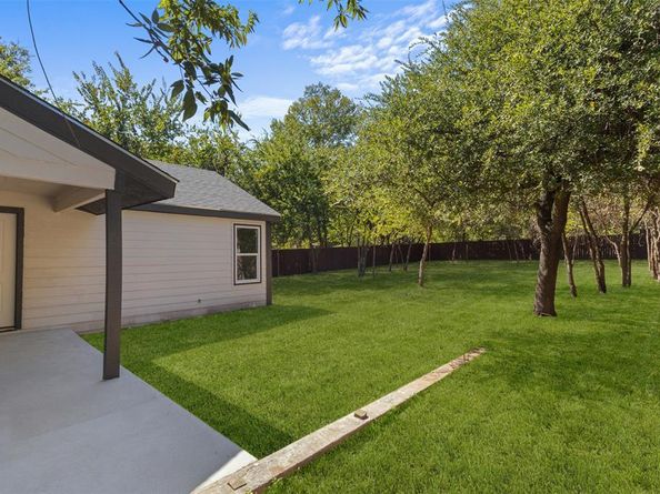 2404  Wilson Road , Fort Worth Texas 76112
