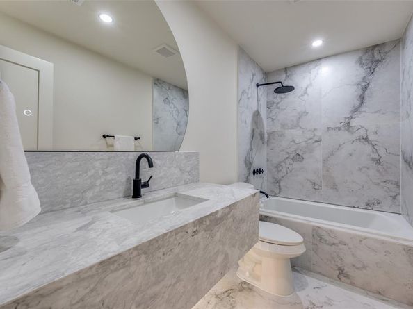 9805  Bluff Dale Drive , Dallas Texas 75218