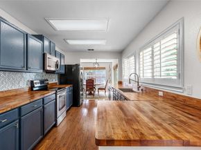 1901  Yellowstone Lane , Corinth Texas 76210