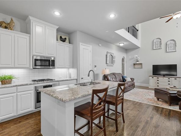 454  Loma Alta Drive , Flower Mound Texas 75022