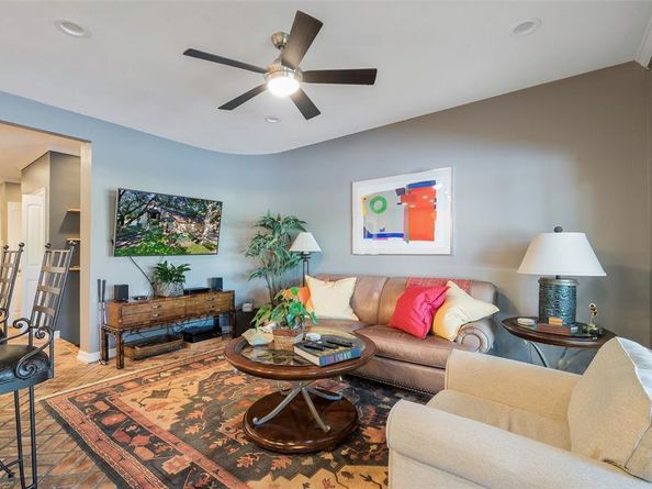 5038  Westgrove Drive  5038, Dallas Texas 75248