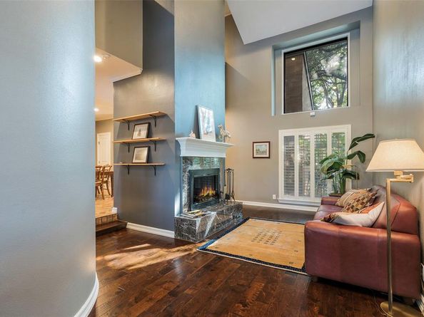 5038  Westgrove Drive  5038, Dallas Texas 75248