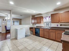 8119  Lost Canyon Trail , Arlington Texas 76002