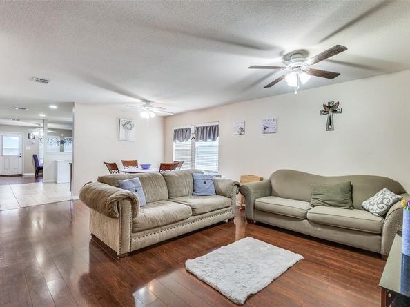 8119  Lost Canyon Trail , Arlington Texas 76002