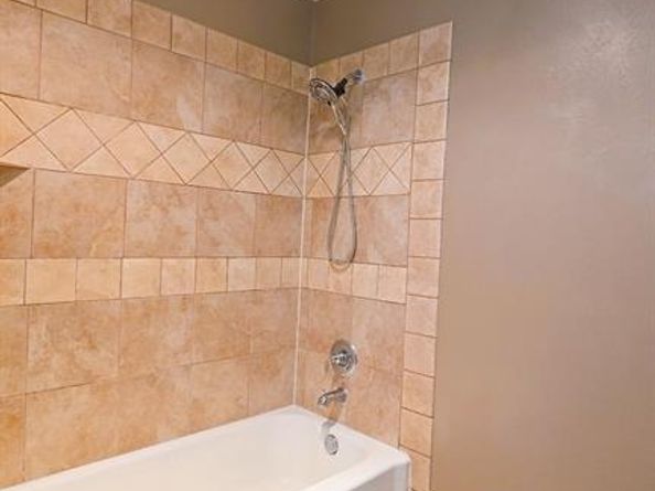 1636  Bending Oaks Trail , Dallas Texas 75217