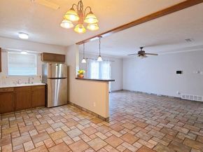 1636  Bending Oaks Trail , Dallas Texas 75217