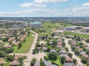 3920  Gray Oak Place , Dallas Texas 75212