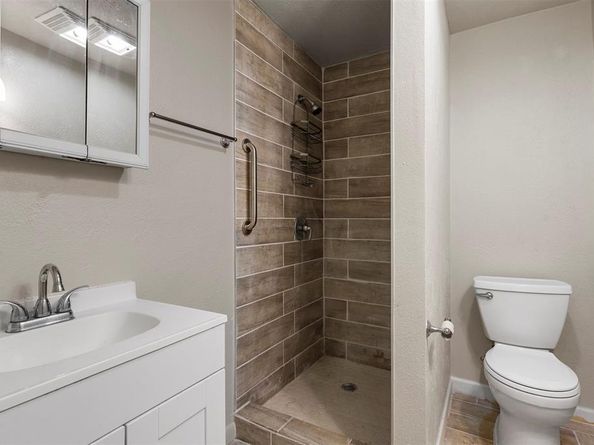 3142  Sappington Place , Fort Worth Texas 76116