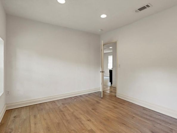 3142  Sappington Place , Fort Worth Texas 76116