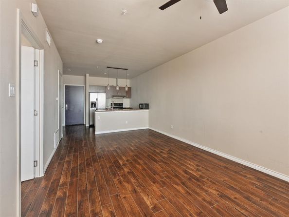1100 W Trinity Mills Road  3032, Carrollton Texas 75006
