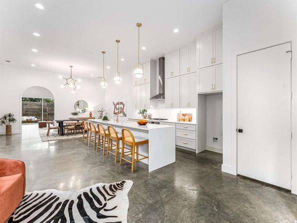 5943  Oram Street , Dallas Texas 75206