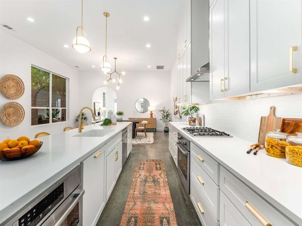 5943  Oram Street , Dallas Texas 75206