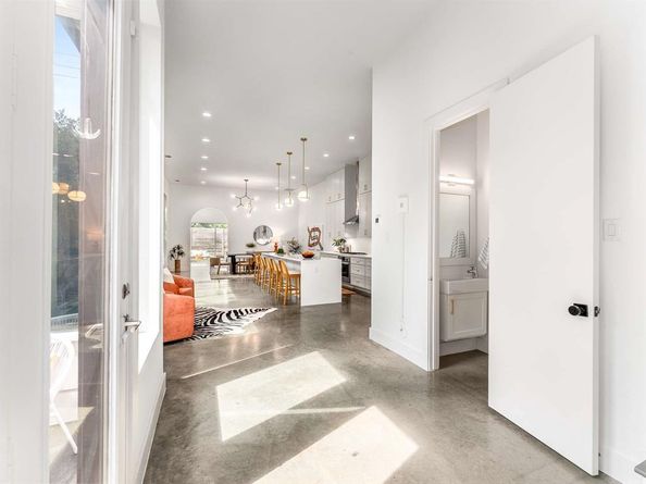 5943  Oram Street , Dallas Texas 75206