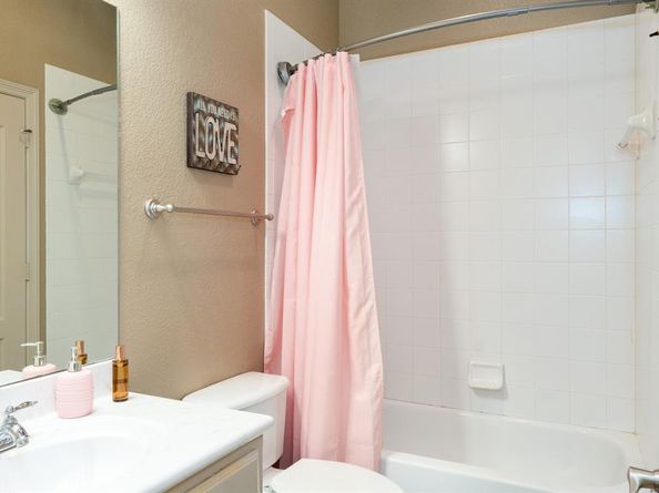 1125  Maida Vale Lane , Haslet Texas 76052