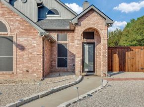 800  Laredo Court , Grand Prairie Texas 75052