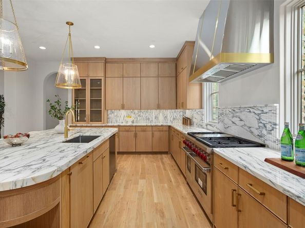 6430  Pemberton Drive , Dallas Texas 75230