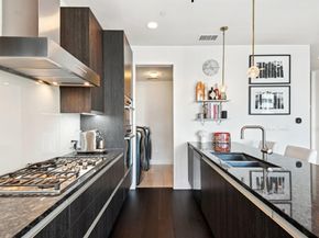 3130 N Harwood Street  705, Dallas Texas 75201