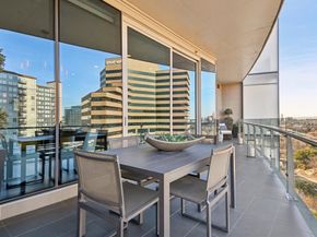 3130 N Harwood Street  705, Dallas Texas 75201