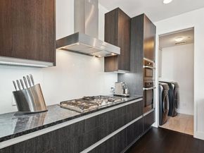 3130 N Harwood Street  705, Dallas Texas 75201