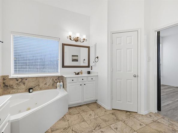 13180  Mannheim Drive , Frisco Texas 75033