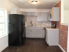 4937  Chapman Street , Fort Worth Texas 76105