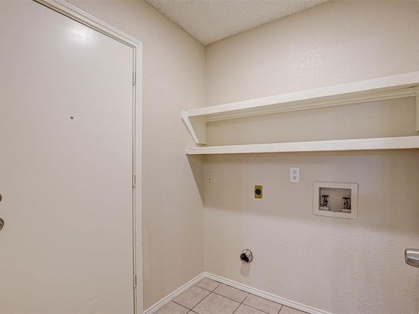 1813  Dorchester Street , Fort Worth Texas 76134