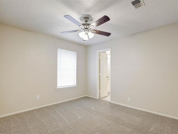 1813  Dorchester Street , Fort Worth Texas 76134