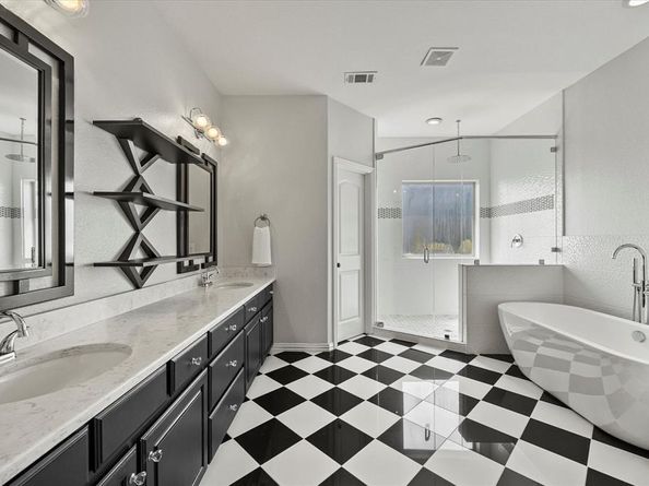 4805  Lindsey Drive , Rowlett Texas 75088