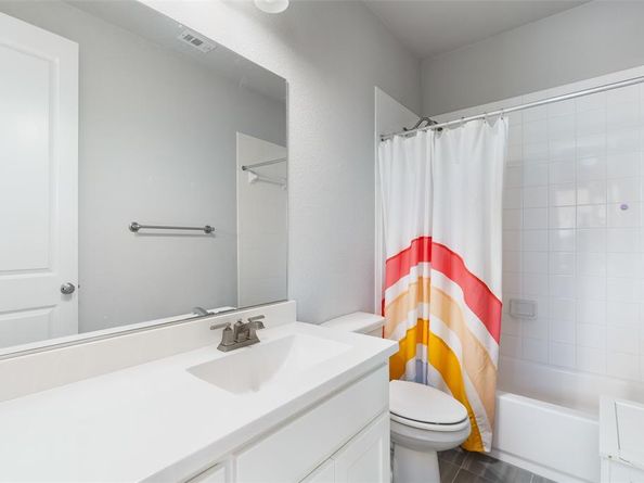1205  Lake Hills Trail , Roanoke Texas 76262