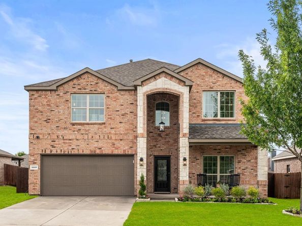 1413  Clayton Lane , Celina Texas 75009