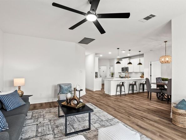 1413  Clayton Lane , Celina Texas 75009