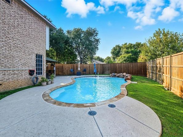 5  Cimarron Court , Trophy Club Texas 76262