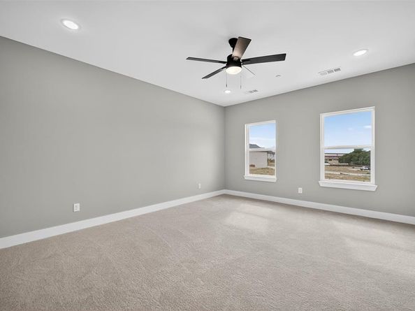 2366  Usman Drive , Irving Texas 75062